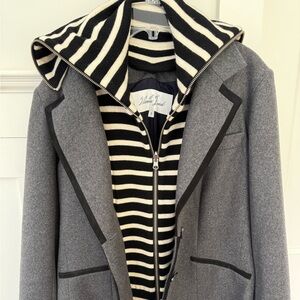 ORIGINAL Veronica Beard Blazer with Dickey.    Size L